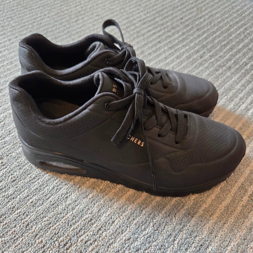Sketchers Uno Air Size 11